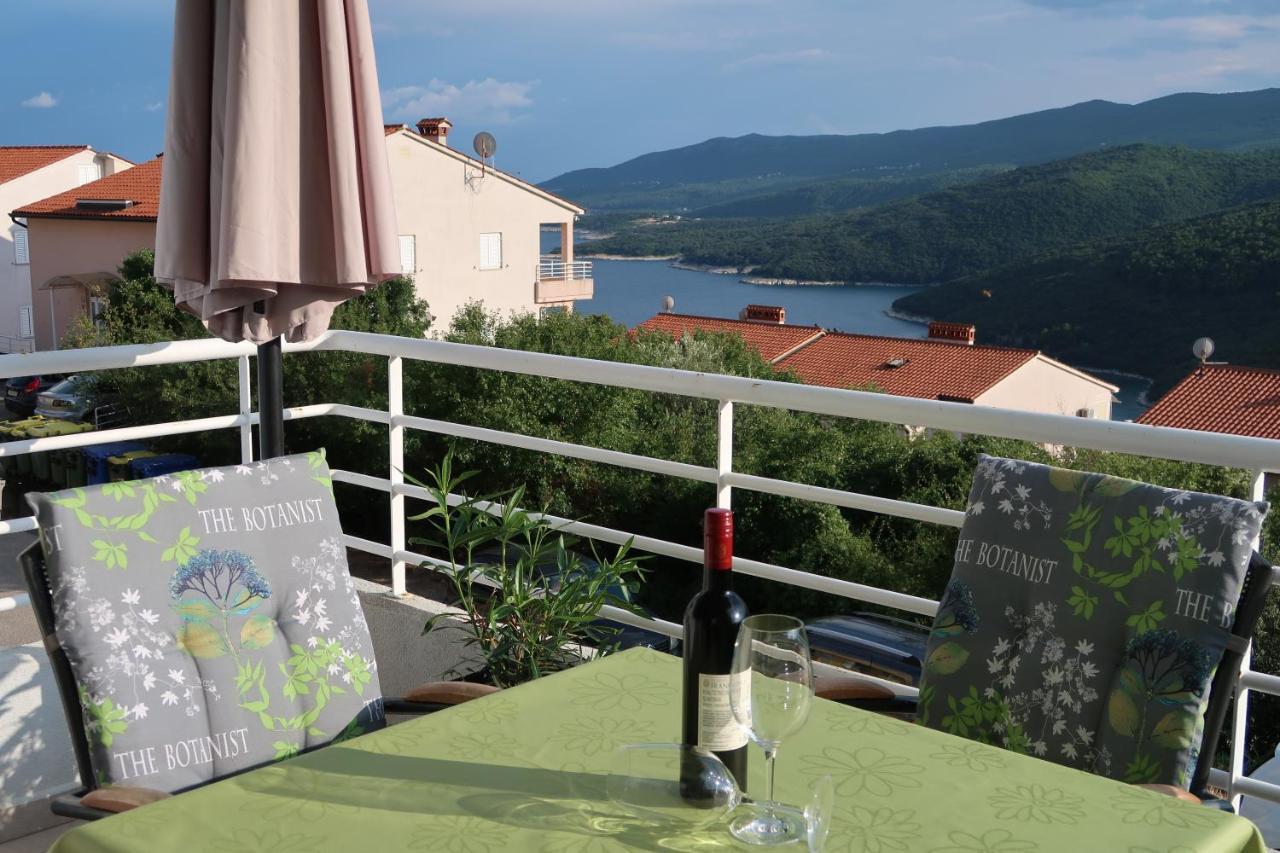Nikas1 Rabac Appartement Buitenkant foto